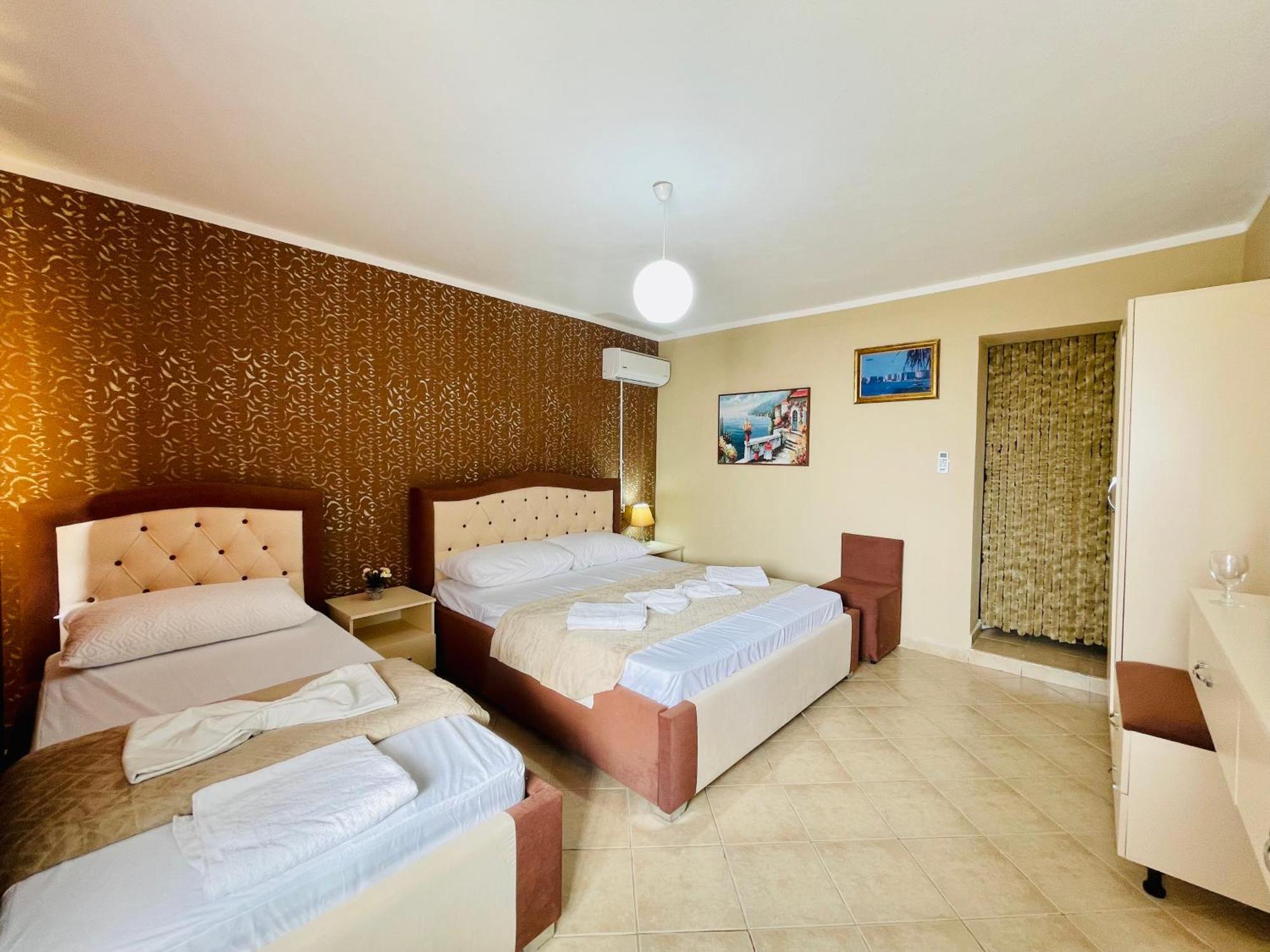 Vila3 Hotel Vlore Room photo